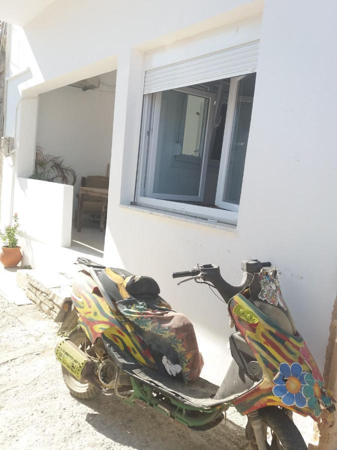 Studio George - Near The Beach Mátala Exterior foto